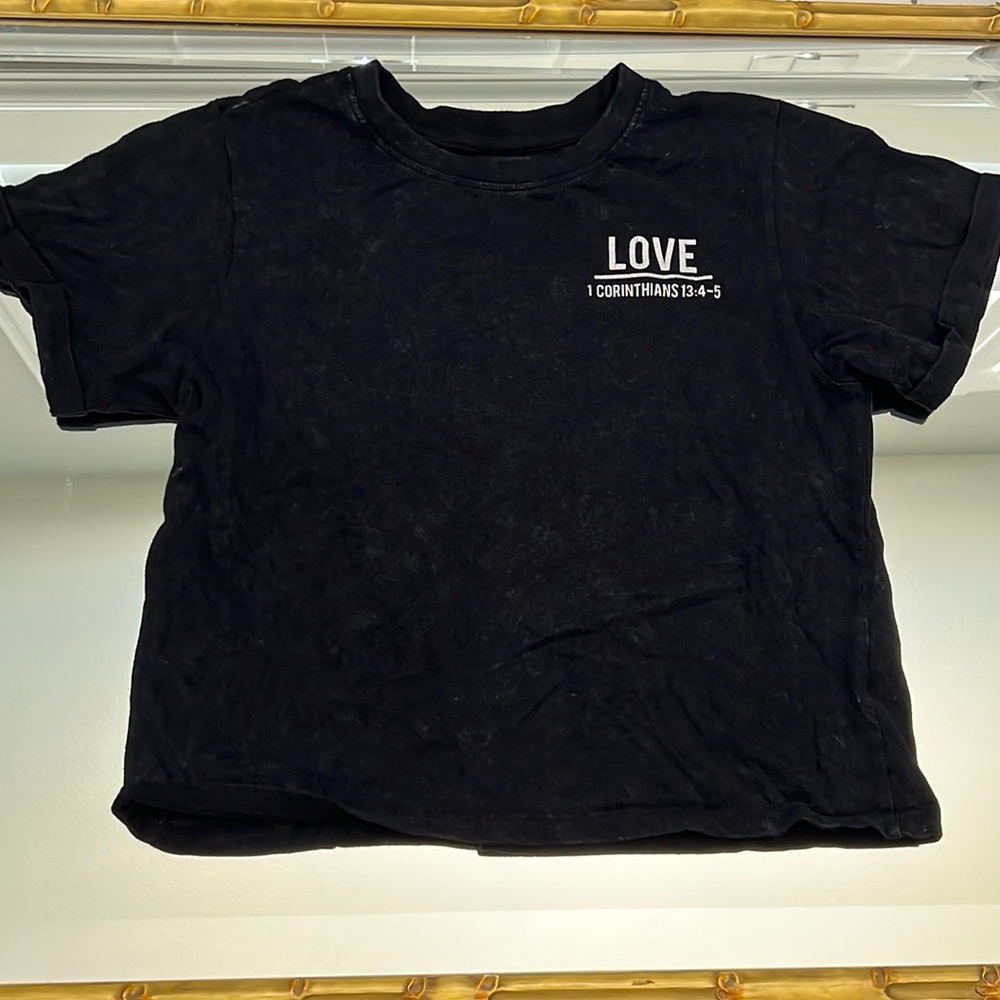 Love 1 Corinthians 13:4-5 T-Shirt